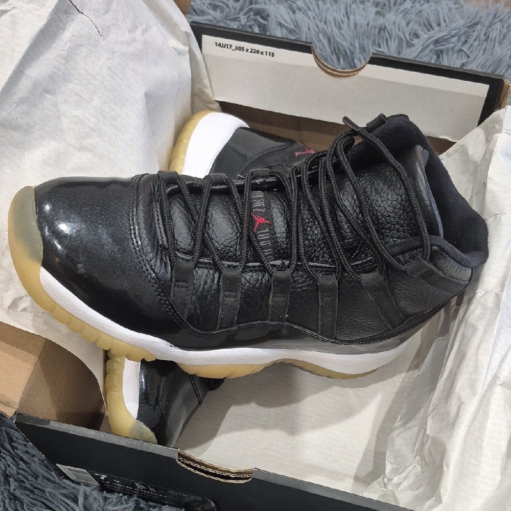 Air Jordan 11 Retro